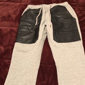 Kite Lines Trainer Sweatpants.